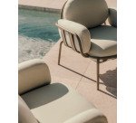 Butaca de exterior Joncols de aluminio con acabado pintado verde