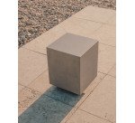 Table d'appoint Rustella en ciment 35 x 35 cm