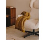 Fauteuil giratoire avec accoudoirs Zalina en bouclette blanche et acier avec finition noire