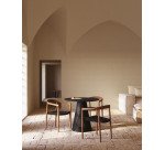 Chaise empilable Ydalia en teck massif, finition naturelle et corde noire