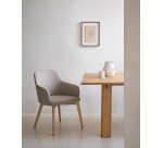 Chaise Nelida en tissu chenille marron et bois de hêtre, finition naturelle