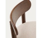 Chaise Nebai en tissu chenille marron et structure en bois de chêne finition noyer