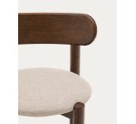 Chaise Nebai en tissu chenille marron et structure en bois de chêne finition noyer