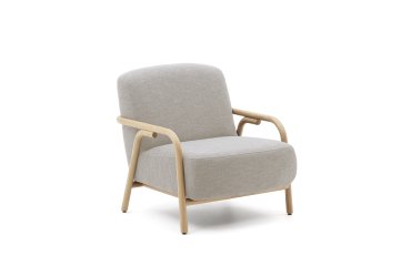Butaca Sylo beige y madera maciza de fresno FSC 100%