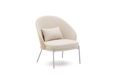 Fauteuil Eamy en chenille beige, placage de frêne avec finition naturelle et métal beige