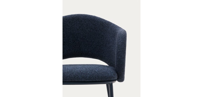 Chaise Maina en chenille épaisse bleue et pieds en acier finition bleue