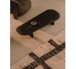 Table basse Pirita en bois de chêne finition noire 146 x 56,5 cm