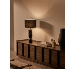 Lampe de table Vex en marbre noir et abat-jour en lin noir.