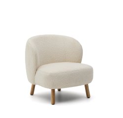 Fauteuil Ulit en tissu effet bouclette blanc et pieds en bois de hêtre finition naturelle