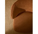 Fauteuil Ulit en tissu chenille terracotta et pieds en bois de hêtre finition naturelle