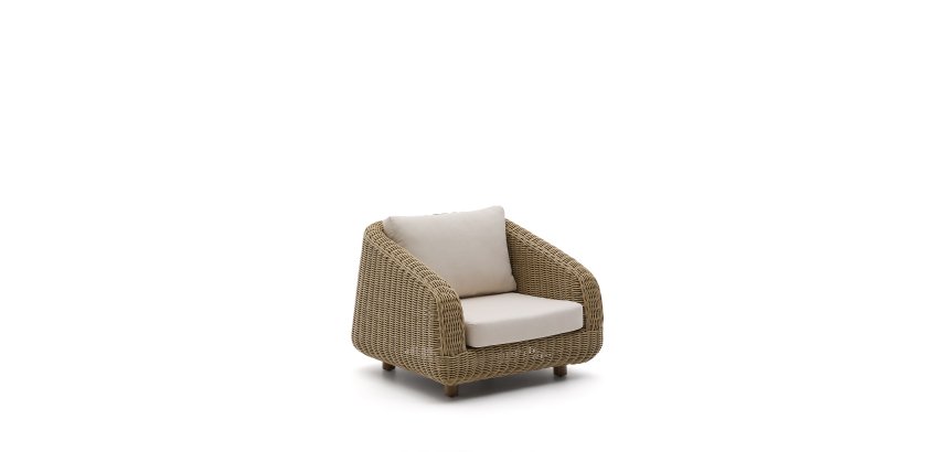 Fauteuil Meria en rotin synthétique et pieds en bois d’acacia