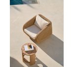Fauteuil Meria en rotin synthétique et pieds en bois d’acacia