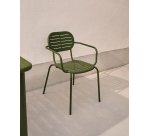 Chaise d’extérieur empilable avec accoudoirs Brai en acier galvanisé vert