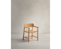 Sedia Idun in legno massiccio di rovere con finitura FSC Mix Credit in tonalità naturale e seduta in corda