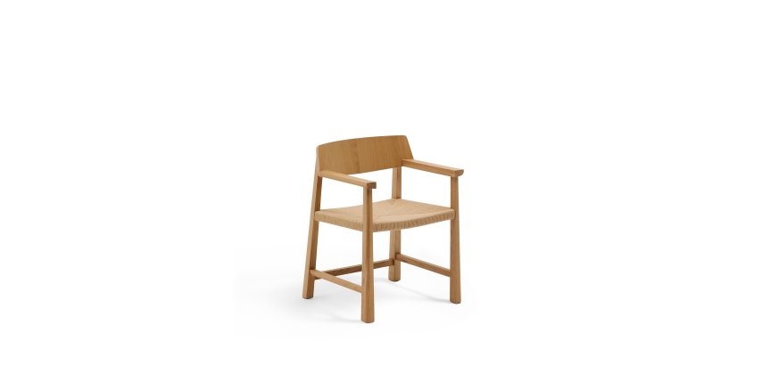 Chaise Idun en bois de chêne avec finition ton naturel et assise en corde