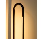 Bow black aluminium floor lamp