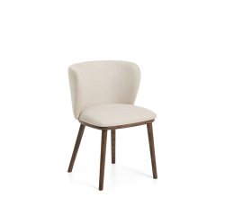 Sedia Ciselia in ciniglia beige e gambe in legno massiccio di frassino con finitura noce FSC Mix Credit