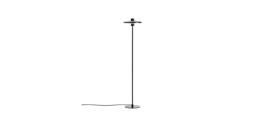 Lampadaire Nuvira en métal noir satiné
