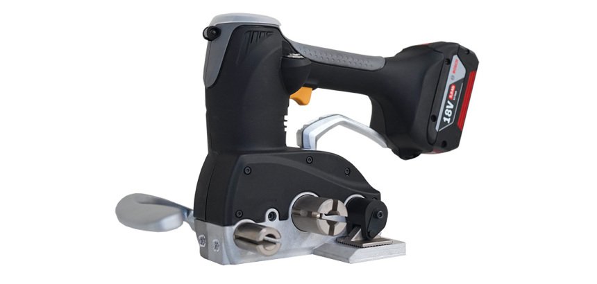 Tendeur à batterie pour feuillards textile et plastique