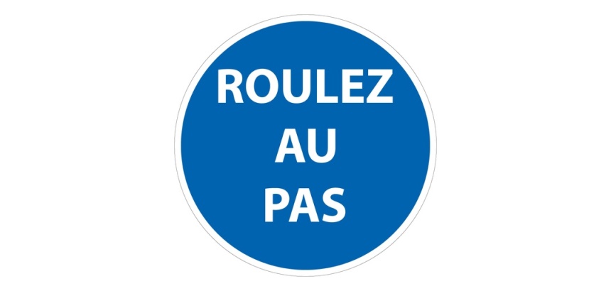 Panneau de circulation - Pictogramme Roulez au pas - B29 - ISO 7010 Vinyle Souple Autocollant 200 mm