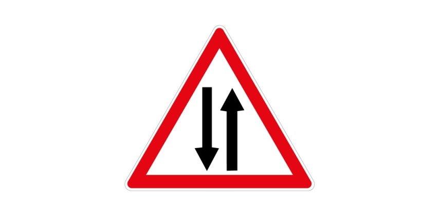 Panneau de danger A18 - Circulation deux sens Vinyle Souple Autocollant 200 mm