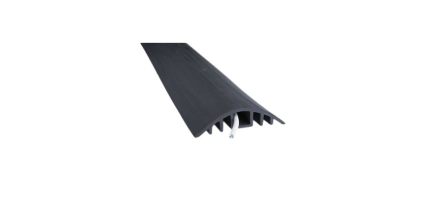 Protège-câble électrique Ø8mm - Elastomère résistant - L 2,5 m