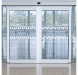 Vitrophanie - Bande signalisation triangles - Blanc - 10m