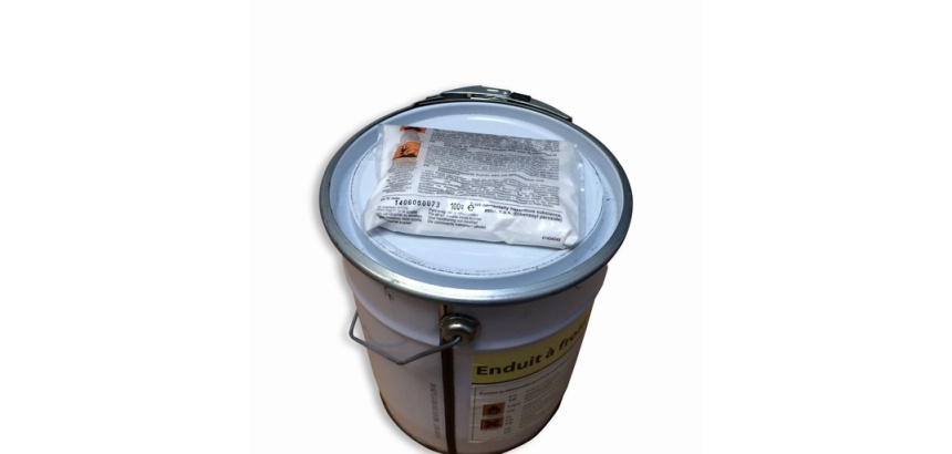 Colle - Bi-composant pour balise autorelevable - 8 kg