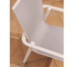 Chaise empilable d’extérieur Canea en textilène beige et aluminium écru