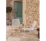 DE_Fauteuil empilable Salis en aluminium écru et corde synthétique écrue