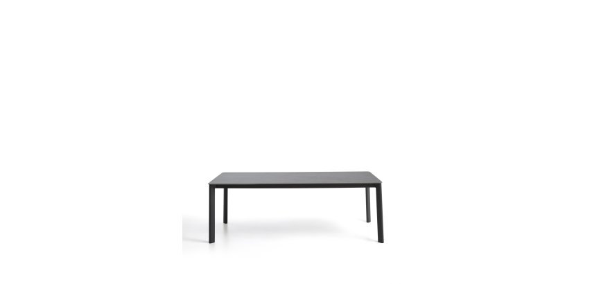 Table Anafi en pierre frittée et aluminium graphite 220 x 100 cm