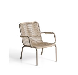 DE_Fauteuil empilable Salis en aluminium taupe et corde synthétique beige