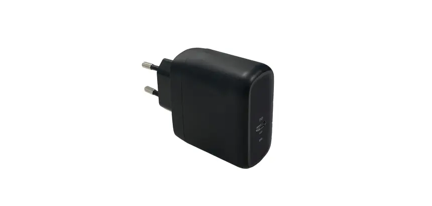 Chargeur et câble d'alimentation PC Accsup Chargeur secteur 65W Type C