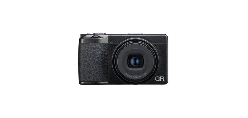 Appareil photo compact Ricoh GR III x HDF le Compact Expert Haut de Gamme, ideal pour les photos prises sur le vif