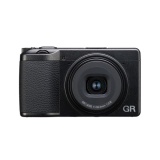 Appareil photo compact Ricoh GR III HDF le Compact Expert Haut de Gamme, ideal pour les photos prises sur le vif