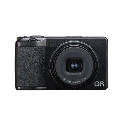 Appareil photo compact Ricoh GR III HDF le Compact Expert Haut de Gamme, ideal pour les photos prises sur le vif