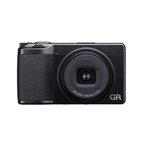 Appareil photo compact Ricoh GR III HDF le Compact Expert Haut de Gamme, ideal pour les photos prises sur le vif