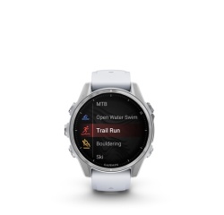 Montre connectée Garmin fenix 8 AMOLED 43mm Acier Silver avec bracelet blanc