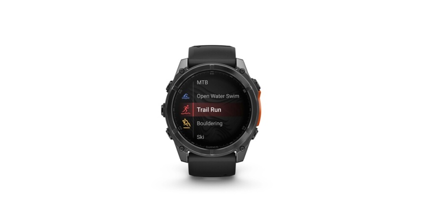 Montre connectée Garmin fenix 8 AMOLED 51mm Acier Gray avec bracelet noir