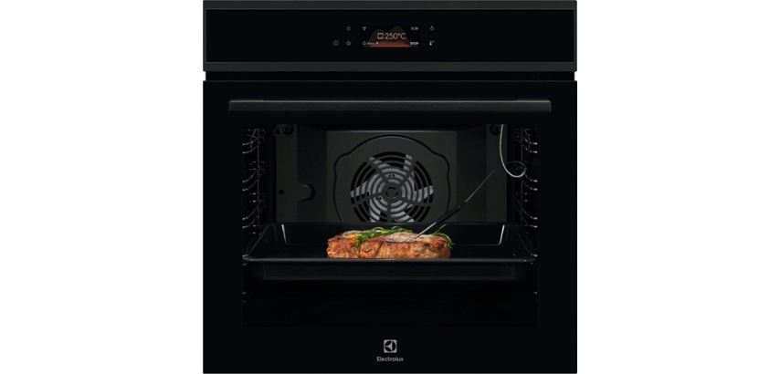 Four encastrable Electrolux EOE8P19WH