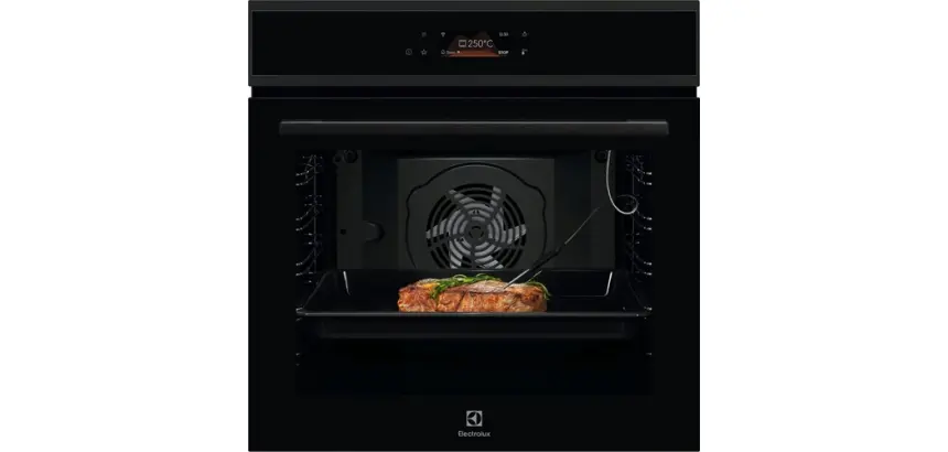 Four encastrable Electrolux EOE8P19WH