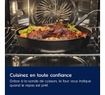 Four encastrable Electrolux EOE8P19WH