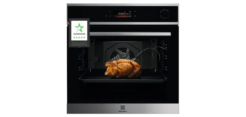 Four encastrable Electrolux EOC8P39X