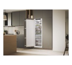 Congélateur armoire Candy CMT5518EVWF encastrable 178 cm