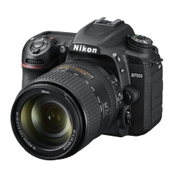 Appareil photo Reflex Nikon D7500 + AF-S DX 18-300 mm f/3,5-6,3 G ED VR