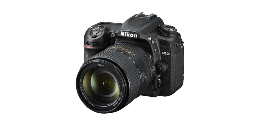Appareil photo Reflex Nikon D7500 + AF-S DX 18-300 mm f/3,5-6,3 G ED VR