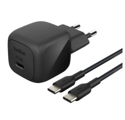 Chargeur pour téléphone mobile Belkin secteur USB-C 45W, avec câble d'un mètre USB-C vers USB-C inclus, noir.