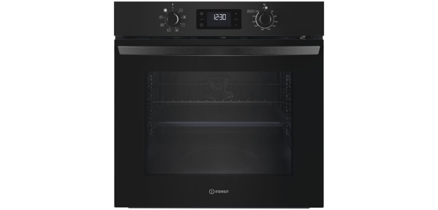 Four encastrable Indesit IO 275P B Noir