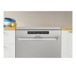 Lave-vaisselle pose libre Indesit I3FL634OS