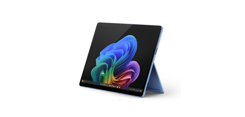 PC Hybride / PC 2 en 1 Microsoft Surface Pro 11ème édition 13’’ Copilot+ Snapdragon X Elite 16 Go RAM 512 Go SSD Tactile Bleu Saphir